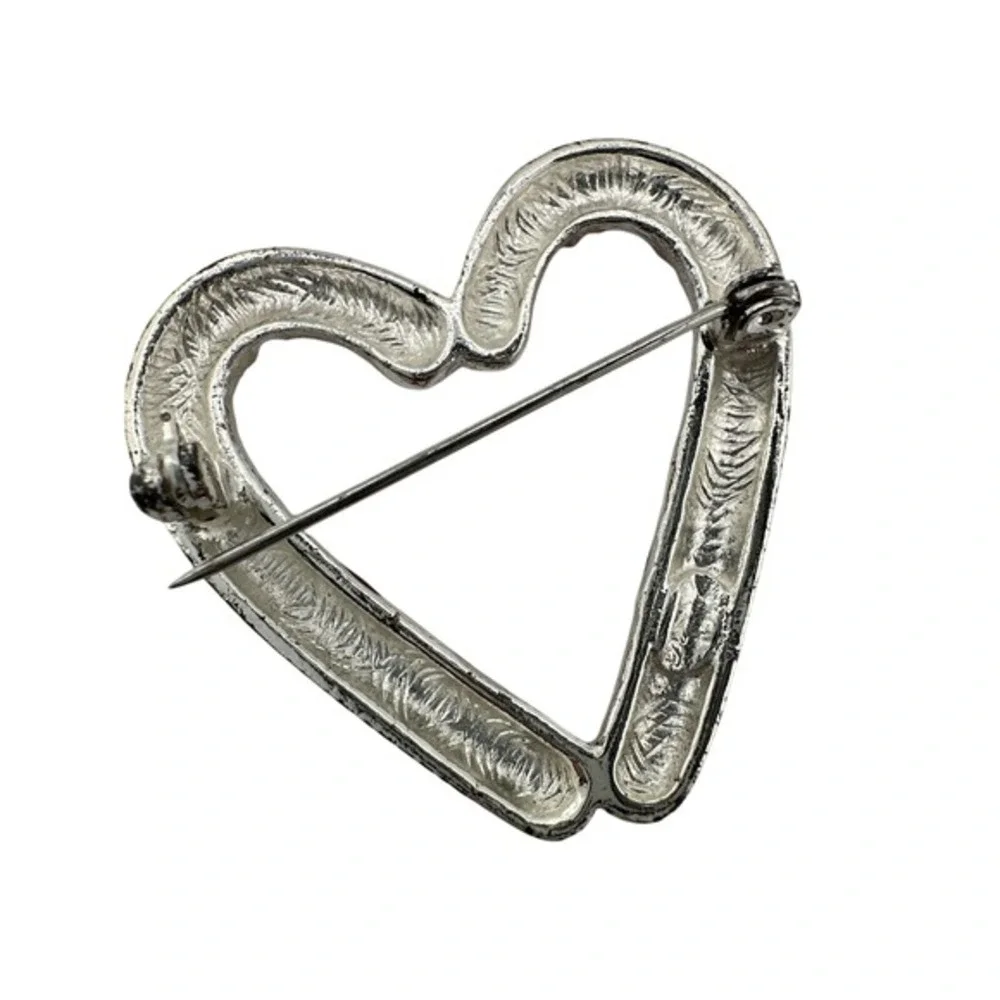 Candy Cane Heart Brooch Red White Glitter Enamel Holiday Pin‎ Silver Tone J-01